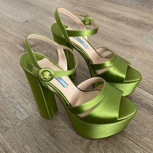 Green Prada Pumps Heels
